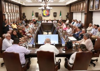 Refuerza Gobierno de BCS acciones ante huracanes 2026; llama a seguir medidas de Protección Civil