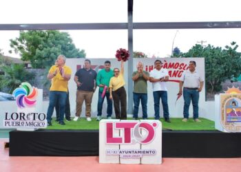 ENCABEZA PAZ OCHOA AMADOR JORNADA SOCIAL Y APERTURA DEL PARQUE “PANAMÁ” EN COLONIA MIRAMAR