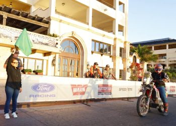 ENCABEZA PAZ OCHOA SALIDA DE LA QUINTA ETAPA DE LA NORRA 1000 2026