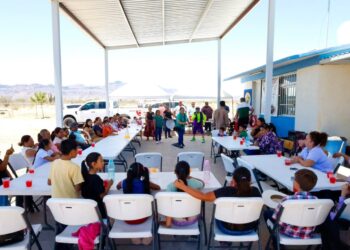 AYUNTAMIENTO DE LORETO FESTEJÓ A MADRES Y NIÑEZ DE LA COMUNIDAD DE SAN JUAN LONDÓ