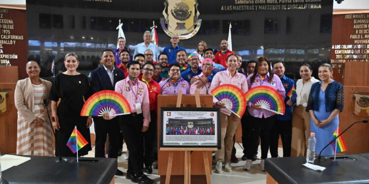 Celebran el 4to Parlamento de la Diversidad Sexual en el Congreso de BCS; representantes de la comunidad  LGBTTTIQ+  demandan en la tribuna legislativa el respeto de los DDHH, no discriminación y sus derechos políticos y electorales.