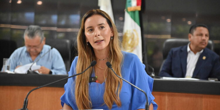 La XVII Legislatura aprobó la propuesta presentada por la diputada Arlene Moreno Maciel, mediante la cual se adopta una Política de Igualdad Laboral y No Discriminación, así como los lineamientos y el protocolo para prevenir y atender actos de violencia de género al interior del Poder Legislativo.