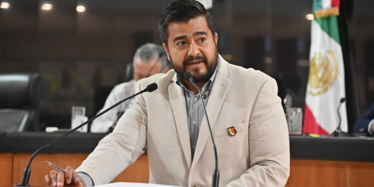 Aprueba el Congreso del Estado, exhortar a la SEP en BCS para que considere implementar dentro de su plan de estudio en la denominada Asignatura Estatal, la materia “Historia y Geografía de Baja California Sur”, en educación secundaria.