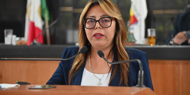 En sesión ordinaria de este jueves 4 de junio del año en curso, la diputada Teresita de Jesús Valentín Vázquez presentó al pleno del Congreso reformas y adiciones a diversas disposiciones de la Ley de Planeación del Estado y de la Ley Orgánica del Gobierno Municipal, ambas del Estado de Baja California Sur.