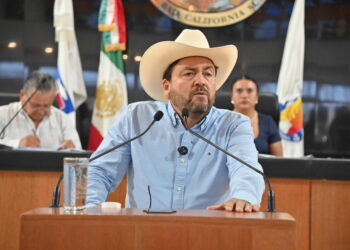 Propone diputado Venustiano Pérez frenar operativos arbitrarios contra vehículos polarizados y garantizar la aplicación correcta de la ley