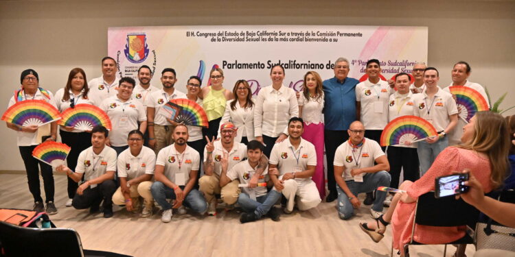 Fue inaugurado el 4to Parlamento de la Diversidad Sexual "Por una legislación diversa" que se instalará en sesión solemne este jueves 25 de junio a las 9:00 horas.
