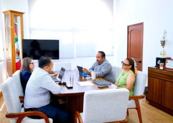 AVANZAN GOBIERNO DE LORETO Y CFE EN LA COORDINACIÓN DE PROYECTOS DE INFRAESTRUCTURA ELÉCTRICA