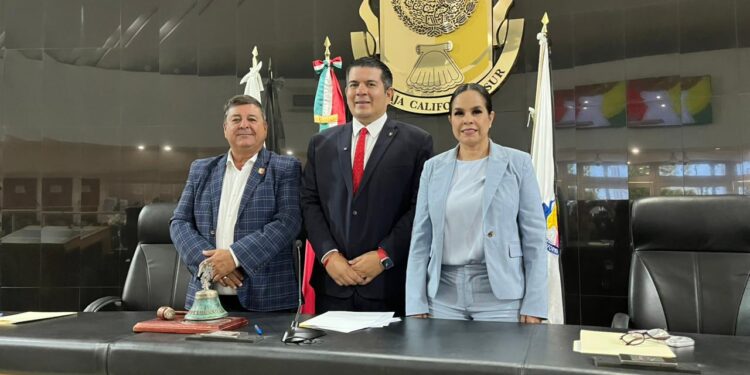resultó electo como presidente de la mesa directiva para la Diputación Permanente el diputado Christian Fabrizio del Castillo Miranda (PRI), junto al diputado Sergio Polanco Salaices como secretario, la diputada Dalia Collins Mendoza como segunda secretaria, así como la diputada Arlene Moreno Maciel, primer suplente, el diputado Erick Iván Agundez, segundo suplente; la diputada Gabriela Montoya, tercer suplente; los diputados Eduardo Van Wormer, cuarto suplente y Sergio Guluarte, quinto suplente.