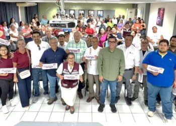 Encabeza gobernador Víctor Castro entrega de Pensiones Humanitarias para fortalecer el bienestar de las familias sudcalifornianas