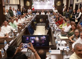 nstalan en Baja California Sur Puesto de Comando Interinstitucional para fortalecer la atención ante la temporada de ciclones tropicales