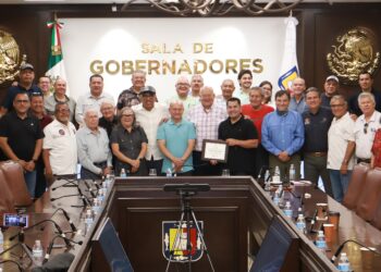 Reconoce Gobierno de BCS trayectoria y legado de destacados representantes del deporte