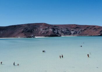 COEPRIS confirma condiciones sanitarias óptimas en playas de BCS