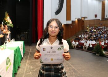Egresan 783 estudiantes del Telebachillerato Comunitario en BCS