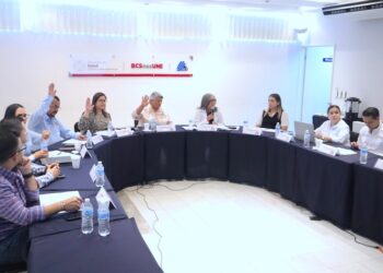 Fortalecerán atención en hospitales estatales con equipos portátiles de rayos X, con inversión superior a 9 mdp