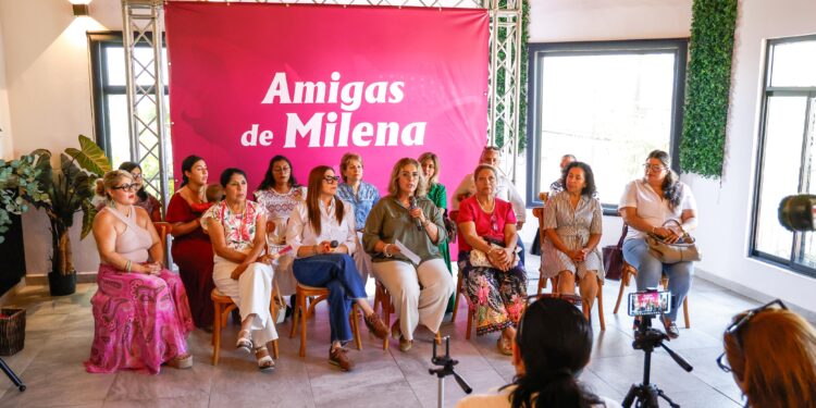 Durante el encuentro, hicieron un llamado a que cesen las expresiones de
misoginia, los ataques y las descalificaciones que buscan desacreditar la
participación de las mujeres en la vida pública, al considerar que este tipo de
conductas representan un retroceso en la lucha por la igualdad y el respeto a los
derechos políticos de las mujeres. Las participantes señalaron que la competencia política debe desarrollarse con
propuestas, ideas y respeto, nunca mediante campañas de desprestigio que
recurran a estereotipos o agresiones por el hecho de ser mujer.