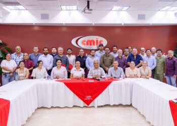 MILENA QUIROGA LLAMA A SEGUIR CONSTRUYENDO JUNTOS EL FUTURO DE BAJA CALIFORNIA SUR