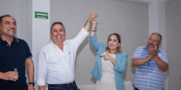Accidentado anuncio de Francisco Pelayo de que buscará la candidatura del PAN a la gubernatura.