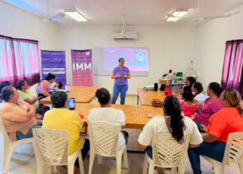 Gobierno de La Paz refuerzan prevención y atención a la violencia de género en colonia La Pasión