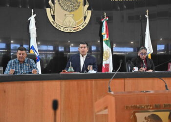 Convocan por primera vez a la Conferencia de Legisladores y Alcaldes en BCS