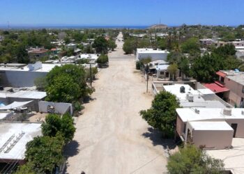 Inicia SEPUIMM pavimentación de la calle Constitución en La Paz