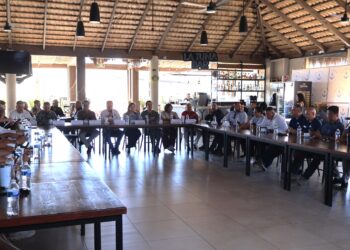 Gobierno de BCS refuerza coordinación preventiva con hoteleros de Los Cabos ante lluvias y ciclones tropicales