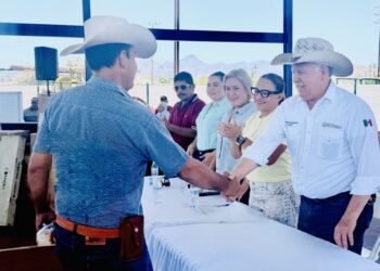 Productores agropecuarios de Loreto reciben equipamiento para el desarrollo de actividades