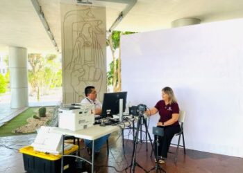 Instalan módulo para tramitar la CURP biométrica en Palacio de Gobierno