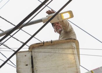 “Presidenta en tu Barrio” transforma 13 colonias de La Paz con limpieza, bacheo y rehabilitación