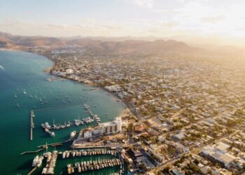 La Paz registra resultados positivos en turismo y proyecta más de 110 mil visitantes este verano