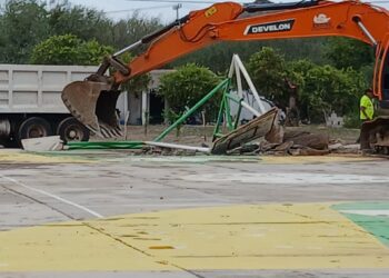 INICIA XI AYUNTAMIENTO DE LORETO CONSTRUCCIÓN DE NUEVA CANCHA MULTIUSOS EN LA COMUNIDAD DE ENSENADA BLANCA