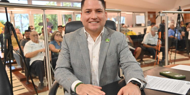 Aprueban develar letras doradas en honor a víctimas del Huracán Liza, la inscripción se llevará a cabo en Sesión Solemne el miércoles 30 de septiembre de 2026, a las 10:00 horas en la Sala de Sesiones “General José María Morelos y Pavón”.