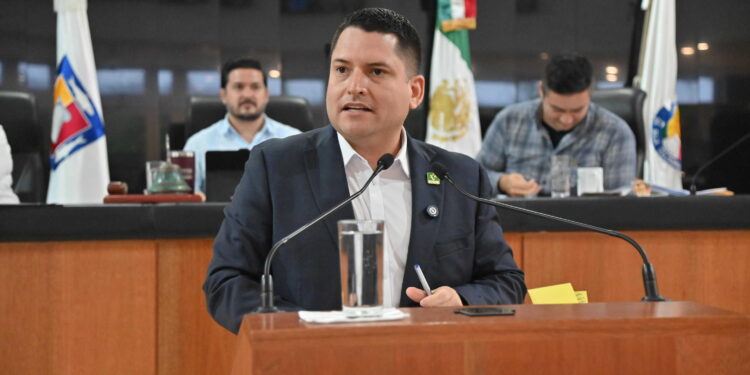 El diputado Erick Agundez (PVEM) propuso reformas a la nueva Ley de Equilibrio Ecológico y Protección al Medio Ambiente de BCS para mejorar la aplicación de la ley y fortalecer la coordinación entre autoridades.