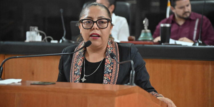 Exhorta la XVII Legislatura a instituciones ambientales a mitigar daños causados por la alga Caulerpa okamurae. La Comisión de Ecología emitió dictamen a un punto de acuerdo presentado por la diputada Teresita Valentín Vázquez.