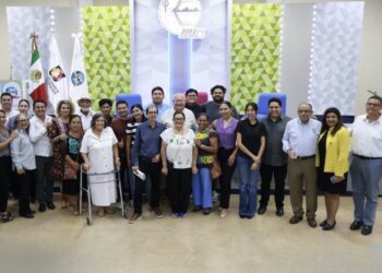 Participa Gobernador en conversatorio sobre interculturalidad; destacan lo que une y distingue a BCS