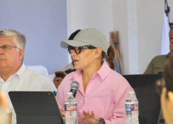 PAZ OCHOA LLAMA A DETENER ACTIVIDADES Y RESGUARDARSE ANTE LA LLEGADA DEL HURACAN POLO; “LO MÁS IMPORTANTE ES CUIDAR LA VIDA