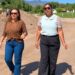 SUPERVISA ALCALDESA PAZ OCHOA AMADOR AVANCES DE LA CANCHA DE USOS MÚLTIPLES EN LA COMUNIDAD DE ENSENADA BLANCA