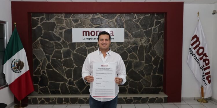 Ante la presencia de familiares, amigos, ciudadanos y representantes de medios de comunicación, Sergio Victoriano Polanco Bermúdez, mejor conocido como Sergio “Tano” Polanco, presentó formalmente su solicitud de registro para participar en el proceso interno de Morena, correspondiente a la Coordinación Municipal de los Comités de Defensa de la Transformación y la Soberanía Nacional en La Paz.